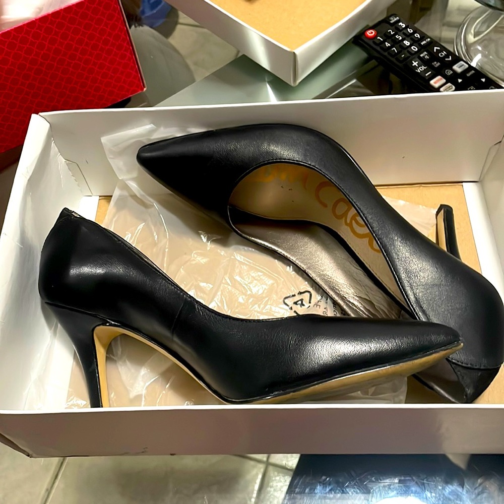 Women pumps sam Edelman